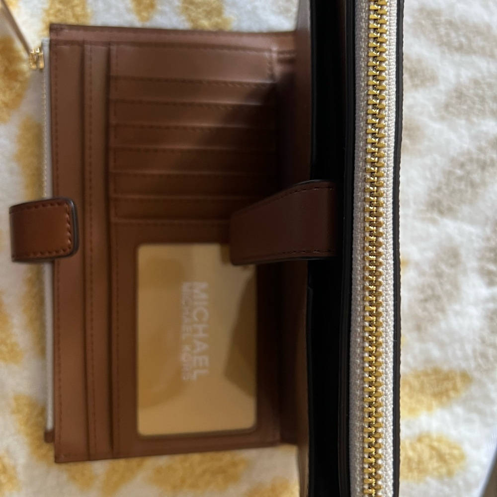 Michael Kors Jet Set Travel Double Zip Wristlet - Signature